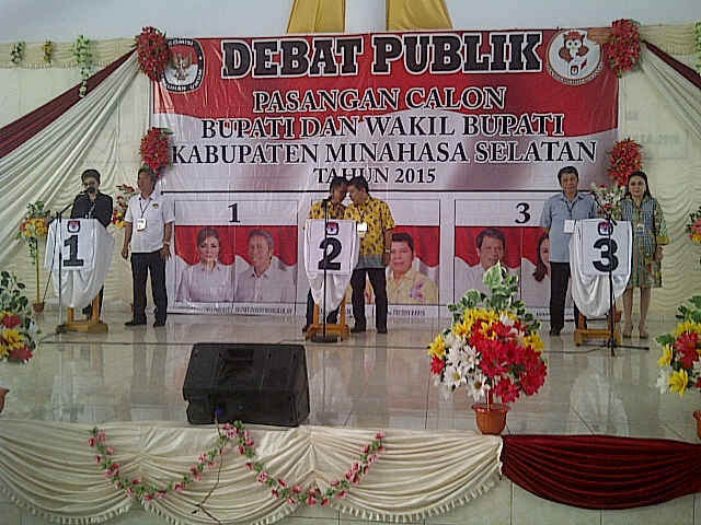 Debat Publik Pasangan Cabup dan Cawabup Minsel, Tiga Kandidat 'Unjuk Gigi'